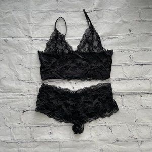 Yoins Women's Lace Lingerie- Black